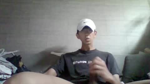 Asian boy online show from June 10, 7:25 pm