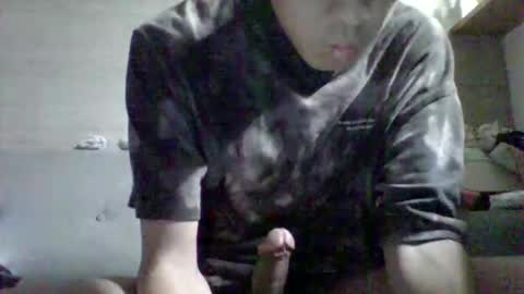 Asian boy online show from June 9, 6:09 pm