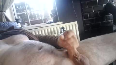 stud_1975 online show from November 8, 8:50 am