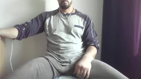 Ero online show from February 24, 9:32 am