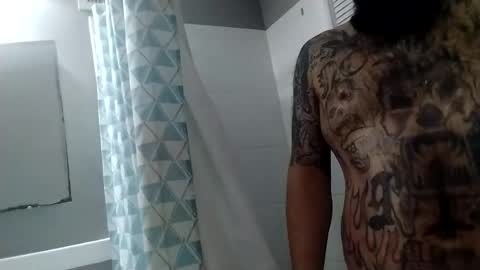 studwittatts69 online show from January 3, 11:14 am