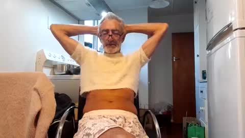 stugo1964 online show from February 8, 7:26 am