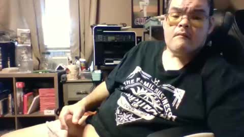 subbyboi41 online show from May 1, 3:47 pm