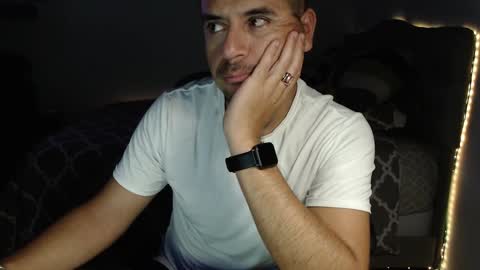 sugar1014 online show from February 7, 1:53 pm