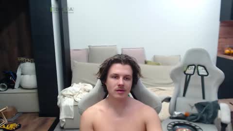 Alice and Sergey online show from February 16, 4:27 pm