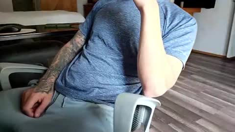 sunny valentine online show from October 8, 3:38 pm