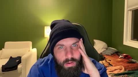 Matt online show from December 18, 2:07 am