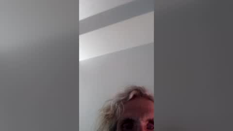 superdonemyway online show from June 16, 5:43 am