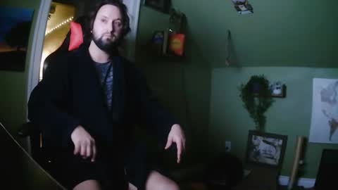 surferdude_here online show from December 2, 5:43 am