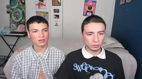 Snapshot of sweet_boys_xx chatting on January 7, 11:33 am CristianBrayan PVT OPEN online show from January 7, 11:33 am