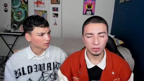 Snapshot of sweet_boys_xx chatting on February 12, 11:29 am CristianBrayan PVT OPEN online show from February 12, 11:29 am