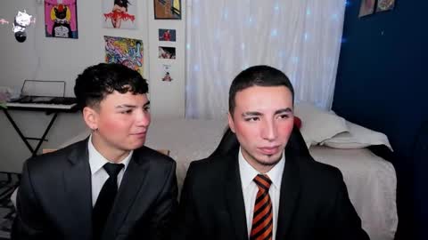 Snapshot of sweet_boys_xx chatting on March 8, 1:12 pm CristianBrayan PVT OPEN online show from March 8, 1:12 pm