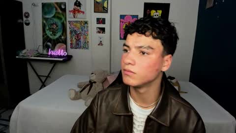 Snapshot of sweet_boys_xx chatting on October 5, 5:33 am CristianBrayan PVT OPEN online show from October 5, 5:33 am