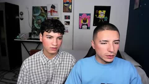 Snapshot of sweet_boys_xx chatting on September 11, 12:04 pm CristianBrayan PVT OPEN online show from September 11, 12:04 pm