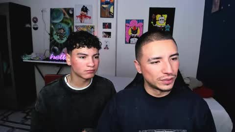 Snapshot of sweet_boys_xx chatting on October 13, 12:11 pm CristianBrayan PVT OPEN online show from October 13, 12:11 pm