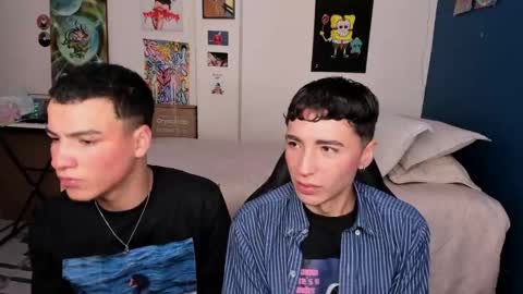 Snapshot of sweet_boys_xx chatting on December 5, 11:38 am CristianBrayan PVT OPEN online show from December 5, 11:38 am