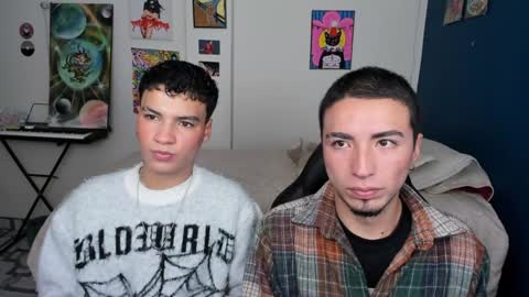 Snapshot of sweet_boys_xx chatting on January 30, 11:22 am CristianBrayan PVT OPEN online show from January 30, 11:22 am