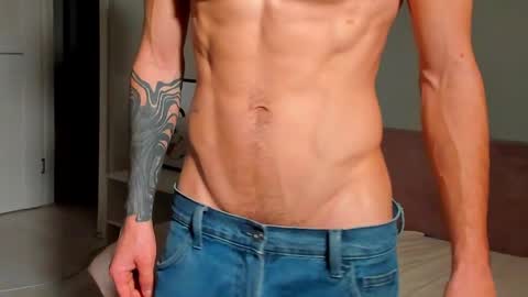 sweet_smith8 online show from January 10, 7:32 pm