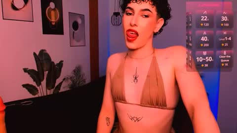 SWEETJAMES     help me 100 likes online show from November 13, 8:02 pm