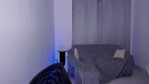 Lian online show from March 9, 4:27 am