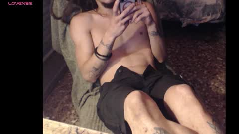 akiles online show from September 13, 6:31 pm