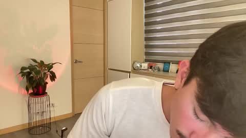 Andy  online show from October 28, 6:10 pm