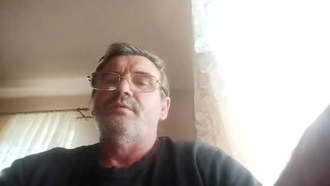 Raymond online show from March 29, 8:25 am