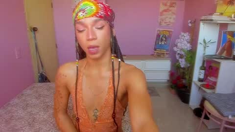 Snapshot of swettcabol chatting on January 11, 4:57 pm swettcabol online show from January 11, 4:57 pm