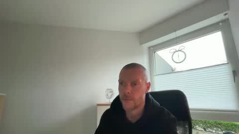 sx1904 online show from March 13, 4:03 pm