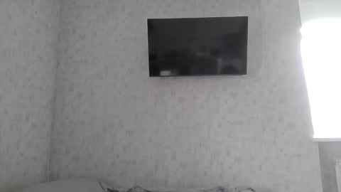 Den online show from April 24, 5:32 am