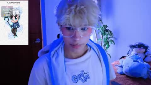 taichi online show from November 11, 7:52 pm