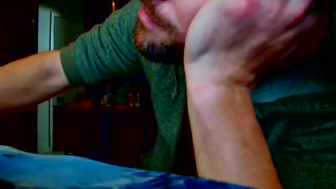 tailchasing online show from February 15, 10:22 am