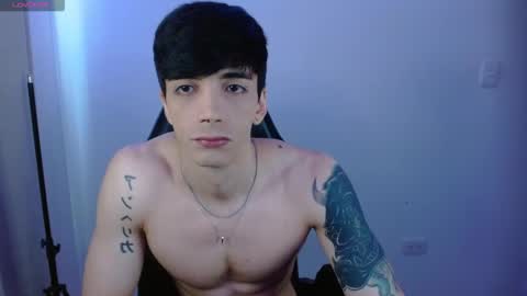 takeru___ online show from February 15, 7:00 pm