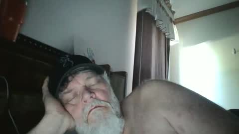 Tallndark656 online show from May 18, 10:58 pm