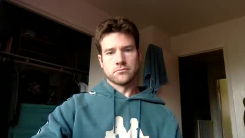 Dr. Love online show from February 8, 2:10 pm