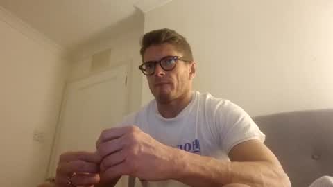 tartankingofscots online show from December 1, 8:12 pm