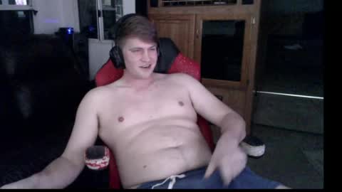 tarus333 online show from March 2, 5:08 am