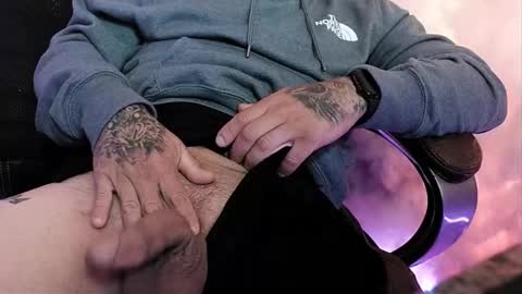 Snapshot of tatted_daddy69 chatting on October 20, 2:48 am tatted_daddy69 online show from October 20, 2:48 am