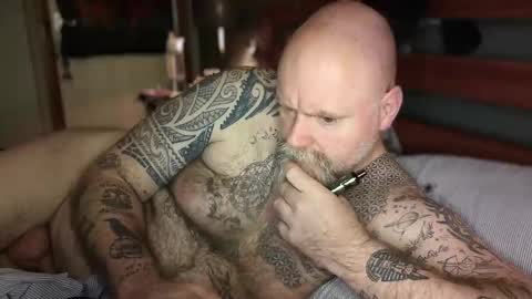 Snapshot of tattooeddilf01 chatting on September 19, 12:35 am Tattooeddilf 01 online show from September 19, 12:35 am