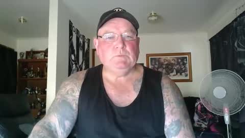 tattzsexy online show from February 2, 1:37 am