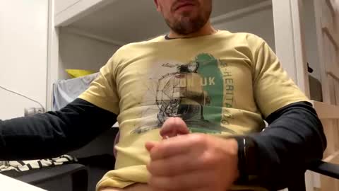 Tatuador40 online show from December 12, 12:16 am