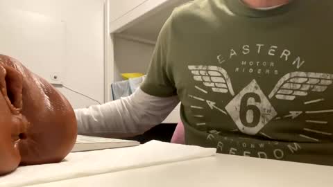 Tatuador40 online show from February 3, 11:26 pm