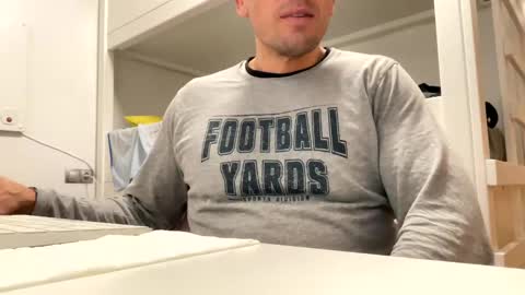 Tatuador40 online show from February 9, 11:25 pm