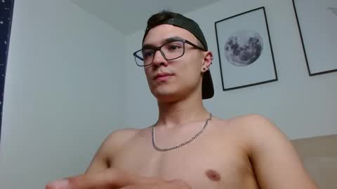 taurus4k online show from December 19, 9:17 pm