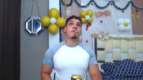 taylor_collins_2 online show from November 18, 10:23 pm