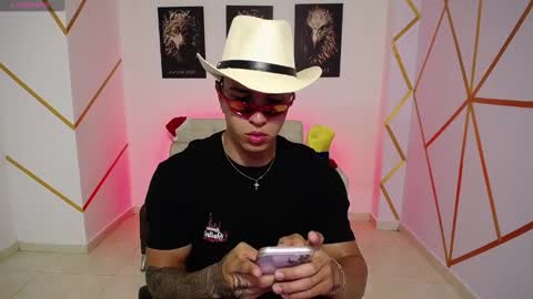 Penagos zz    online show from January 17, 11:55 pm