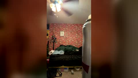 Trevorling online show from March 4, 1:29 pm