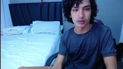 Tayron online show from October 8, 1:10 am