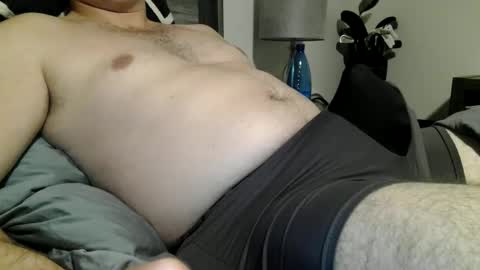 Snapshot of tbag2102 chatting on January 7, 5:31 pm Tbag2102 online show from January 7, 5:31 pm