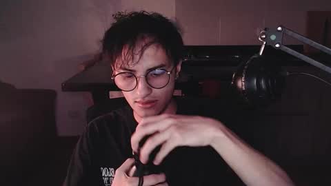 Teo independent model online show from February 3, 2:53 am